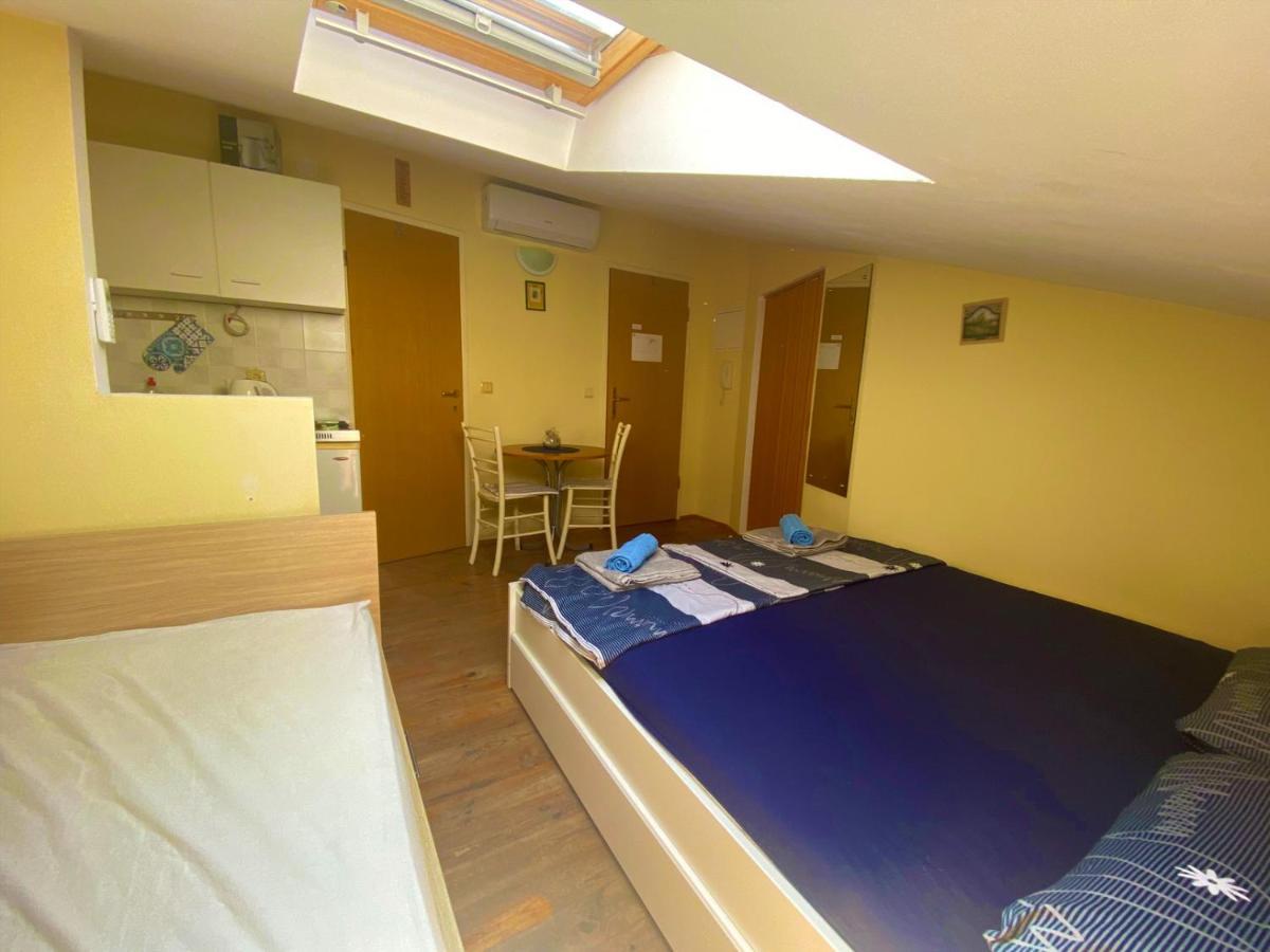 Sailor Apartments Pag Town Εξωτερικό φωτογραφία